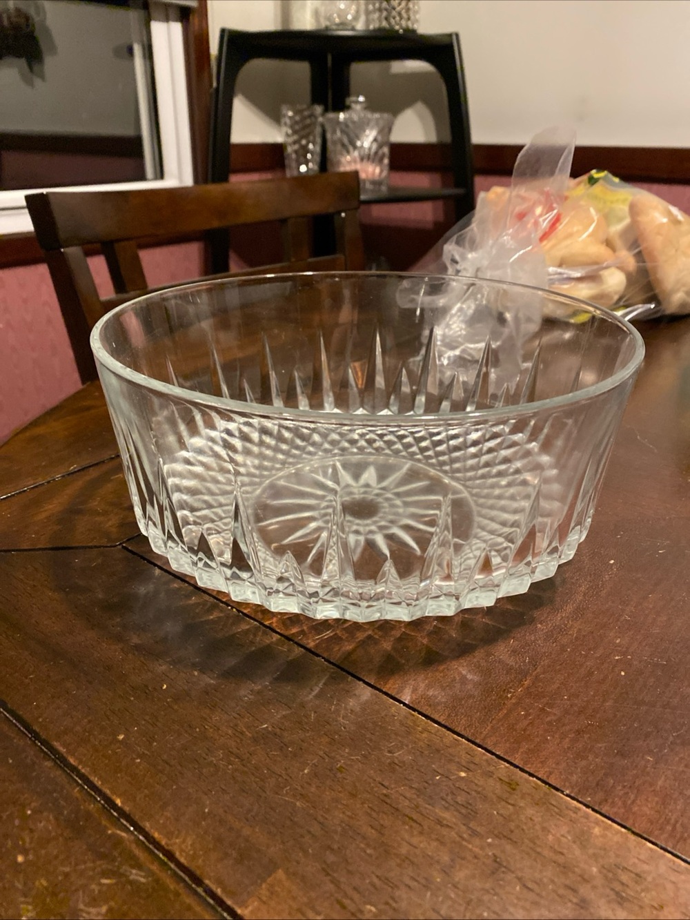 Clear Glass Cut-Pattern Serving Bowl - Elegant Home Dining Vintage